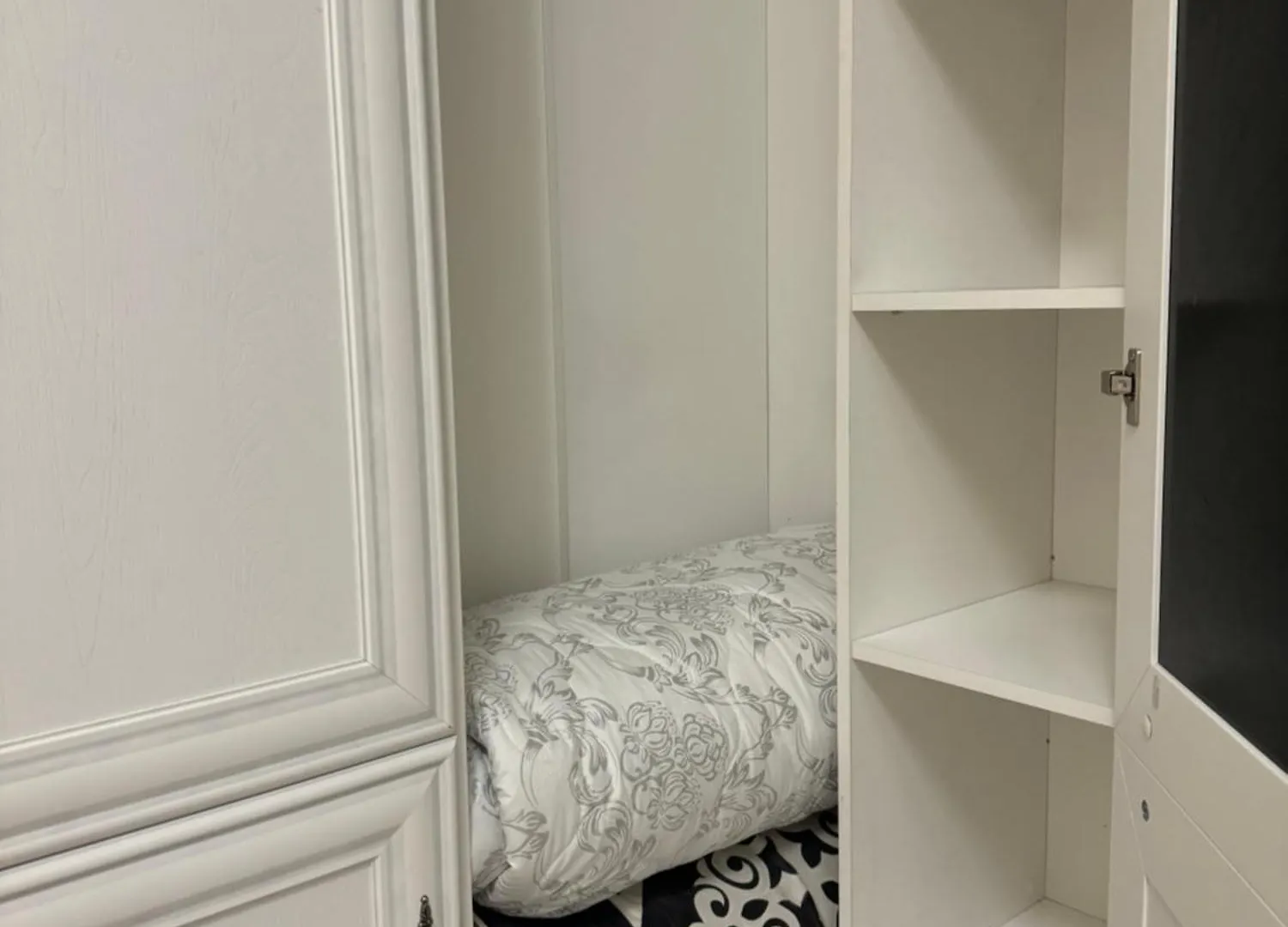 Apartment Апартамент С 1-Спальней Almaty Kazakhstan